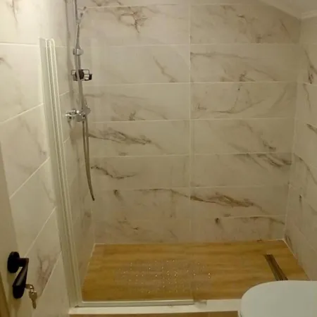 Onur 게스트하우스 테기르기올